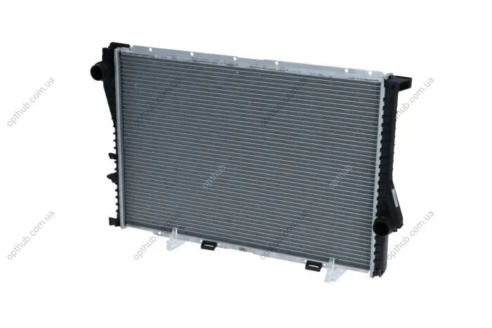 Радіатор охолодження BMW 5 (E39) 2.0i/7 (E38) 3.5i (opt-om) NRF 55321 (фото 1)