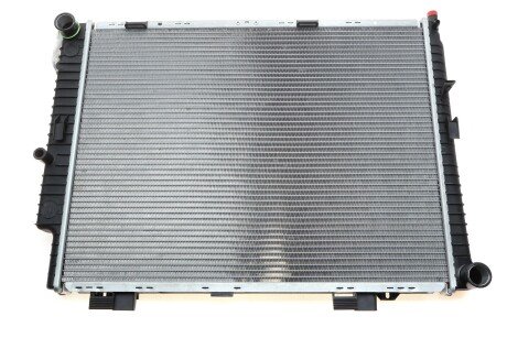 Радіатор охолодження MB E-class (W210/S210) 99-03 (opt-om) NRF 55331