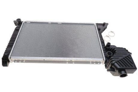 Радіатор охолодження MB Sprinter 2.2-2.7CDI 00-06 UA63 NRF 55348