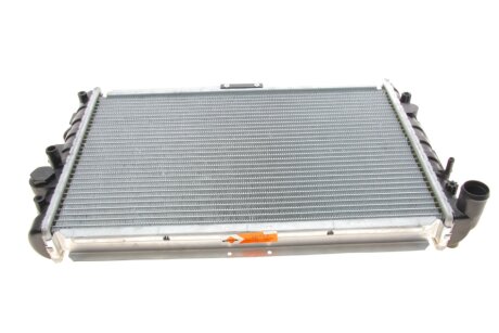 Радиатор охлаждения VW Parati III 1.8 02- (opt-om) NRF 56123