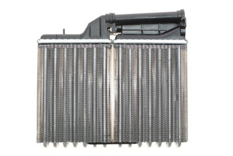 Радіатор пічки BMW 5 (E34) 88-97 (opt-om) NRF 58053