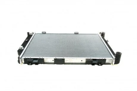 Радіатор охолодження MB E-class (W210) 2.8/3.2 95-097 (M104) (opt-om) NRF 58098