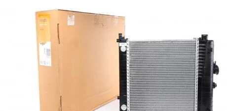 Радіатор охолодження MB W202 UA63 NRF 58232