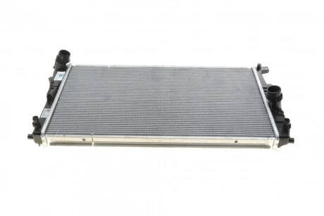 Радіатор охолодження BMW 1 (F20/F21)/3 F30/F34)/4 (F36/F33) 1.5-3.0i (B38/N20/N55) UA63 NRF 58413