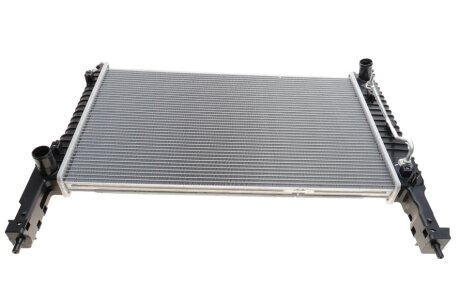 Радіатор охолодження Chevrolet Captiva/Opel Antara A 2.0D 06- (opt-om) NRF 58509