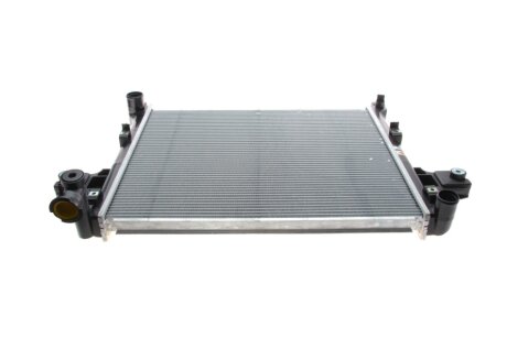 Радіатор охолодження Jeep Commander/Grand Cherokee III 5.7 05-10 (opt-om) NRF 59238