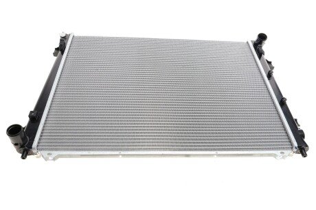 Радіатор охолодження Kia Carens 1.6D/2.0D 05- (opt-om) NRF 59253