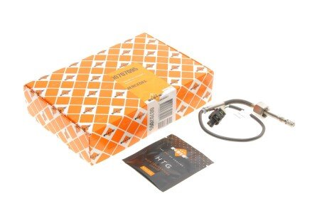 Датчик температури ВГ (перед сажевим фільтром) MB M-class (W164)/S-class (W221) 05-13 UA63 NRF 707095