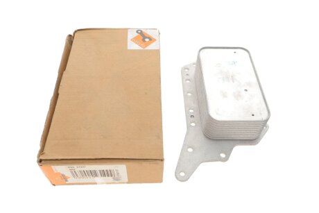 Радиатор масляный NRF DSC_31337