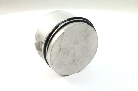 Поршень з кільцями RENAULT 79,50 1,6i K4M 1-2 цил. C.I.U NURAL 87-104200-00