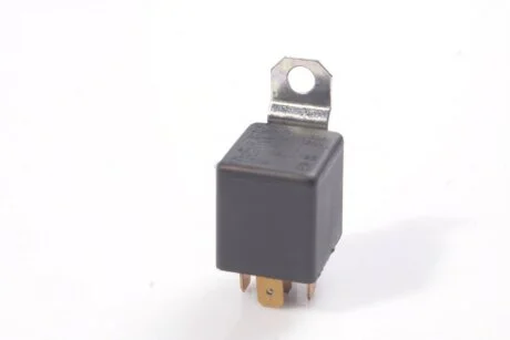 Реле 5-ти конт. 12v 30А) OAR 75.3777