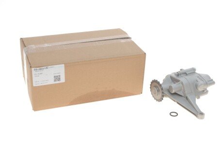 Насос масляний MB Sprinter/Vito 2.2CDI OM646 UA63 OE Germany 01 1800 646000