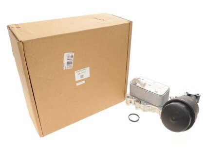 Корпус фільтра масляного (з радіатором) MB OM651 (всередині Magneti Marelli) UA63 OEM 6511801310