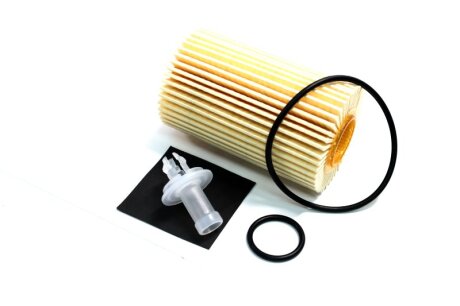 Фільтр масляний двигуна TOYOTA LAND CRUISER(J200) 08- PARTS-MALL PBF-031
