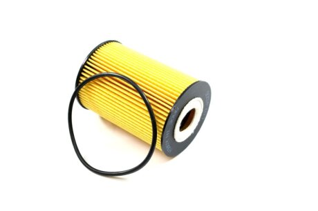 Фільтр масляний двигуна NISSAN CABSTAR(F24M) 06- PARTS-MALL PBW-160