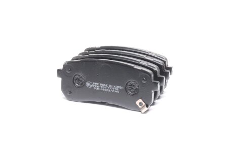 Колодки тормозные дисковые PARTS-MALL PKA-E37