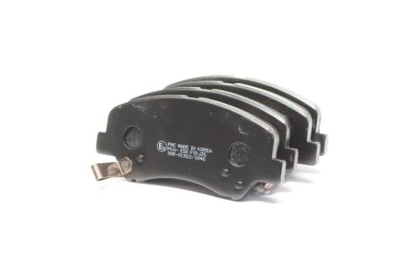Колодки гальмівні дискові HYUNDAI ACCENT RB 11-/KIA RIO 11 - передн. PARTS-MALL PKA-E50