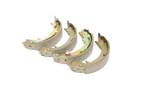 Колодка гальм. барабан. KIA KM-NEW SPORTAGE(-SEP 2006) PARTS-MALL PLB-023