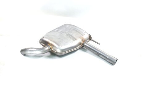 Глушник центр. VW PASSAT POLMOSTROW 30.20