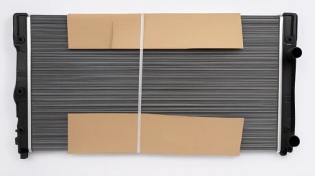 Радіатор охолоджування РАДИАТОР VW TRANSPORTER T4 90-03 (+/-AC) -ua PROFIT 1740-0010