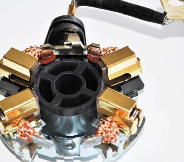 Щіткотримач стартера ЩІТКОТРИМАЧ СТАРТЕРА 139638 CZ -ua PROFIT 7139-0638