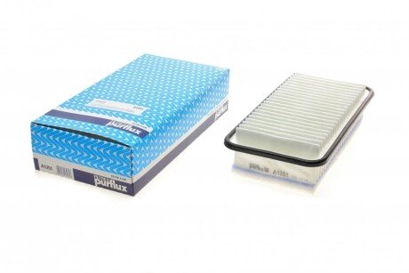 Фільтр повітряний Toyota Yaris 1.4 D-4D 05-12 UA63 Purflux A1251