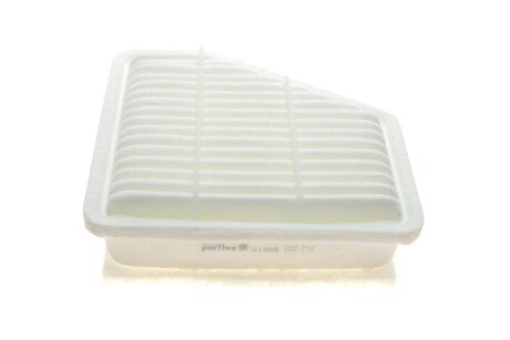 Фільтр повітряний Toyota Avensis/Auris 1.4/2.0/2.2D 07- UA63 Purflux A1306