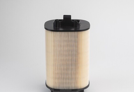 Фільтр повітряний MB C-class (W204/W205/)/E-class (C207) 1.6-2.0 08- UA63 Purflux A1622