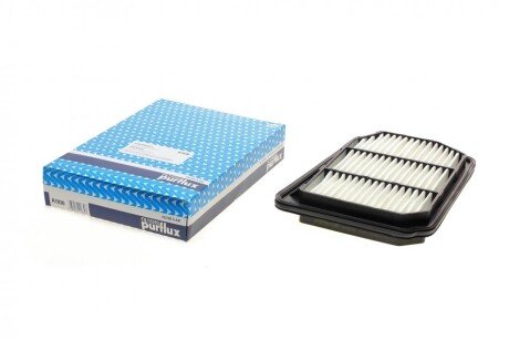 Фільтр повітряний Chevrolet Lacetti/Nubira 2.0D 05- (opt-om) Purflux A1830