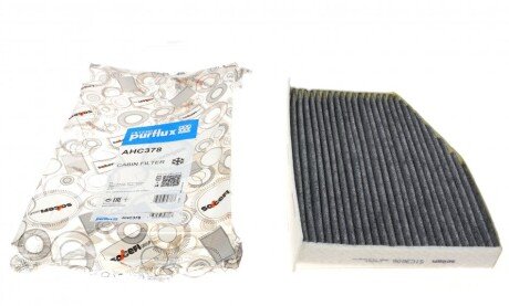 Фільтр салону VW Caddy 1.9TDI 03- (вугільний) UA63 Purflux AHC378