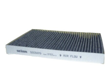 Фільтр салону Audi A4/ A5/ Q5/ Q7 2.0-3.0 TDI 15- (вугільний) UA63 Purflux AHC535