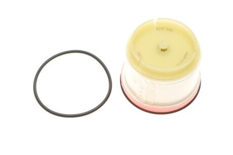 Фільтр паливний Mitsubishi L200 2.2/2.4Di 15-/Toyota Hilux VII 2.5D/3.0D 05-15 (opt-om) Purflux C802