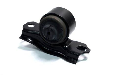 Сайлентблок важеля NISSAN PRIMERA P11 передн. прав. нижн. C.I.U RBI N24P11WRZ