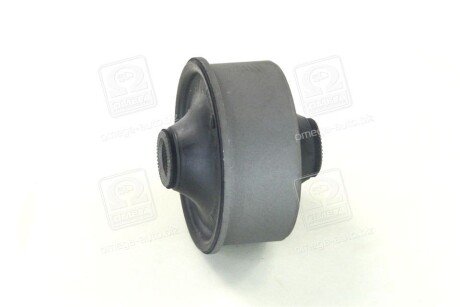 Сайлентблок важеля TOYOTA COROLLA передн. нижн. C.I.U RBI T24ZE121T