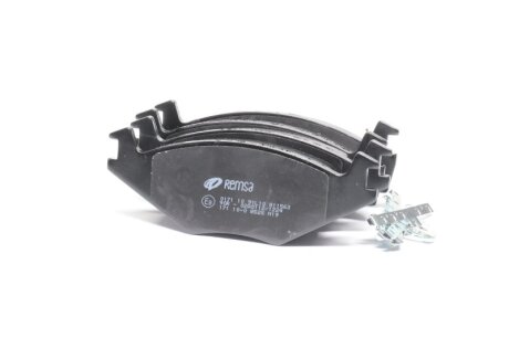 Колодка гальм. диск. SEAT CORDOBA (6K2/C2), IBIZA II (6K1), VW CADDY I передн. REMSA 0171.10