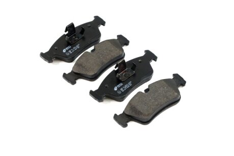 Колодка гальм. диск. BMW 3 (E46) передн. REMSA 0384.40