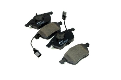 Колодка гальм. диск. AUDI A4, A6, SKODA SUPERB, VW PASSAT передн. REMSA 0390.22