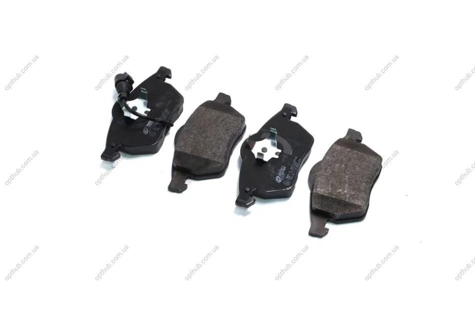 Колодка гальм. диск. AUDI TT, SEAT LEON, SKODA, VW передн. (вир-во) REMSA 0390.41 (фото 1)