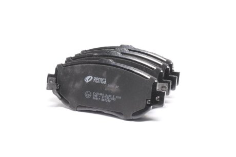 Колодка гальм. диск. LEXUS GS передн. REMSA 0456.02