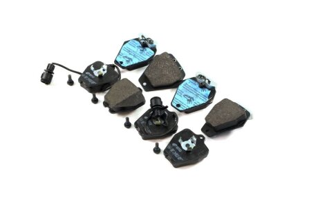 Колодка гальм. диск. AUDI A8 (4D2, 4D8) передн. REMSA 0508.02