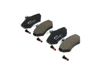 Колодка гальм. диск. VW CADDY II, GOLF IV передн. REMSA 0631.00