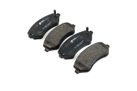 Колодки гальмівні дискові ПЕРЕДН CHRYSLER VOYAGER 15 2.4I, 2,5CRD, 3.3I 2001- -ua REMSA 0807.02