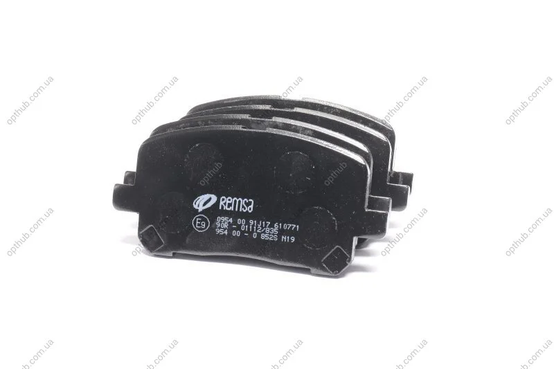 Колодки гальмівні дискові ПЕРЕДН TOYOTA AVENSIS VERSO 2.0 D-4D 2.0 VVT-I 01- -ua REMSA 0954.00 (фото 1)