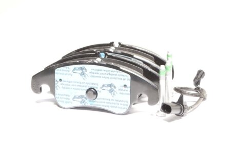 Колодки гальмівні дискові ПЕРЕДН AUDI A4 1.8-3.2 08-,A5 1.8-3.2 07-,Q5 2.0-3.2 08- -ua REMSA 1304.31