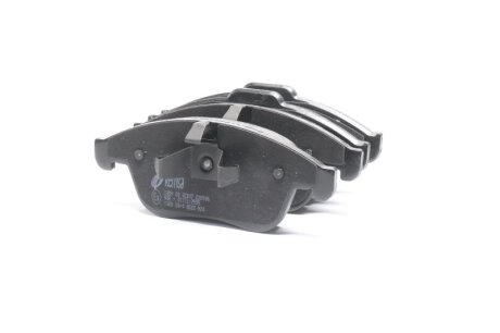 Колодка гальм. диск. RENAULT MEGANE III 08 - передн. REMSA 1389.00