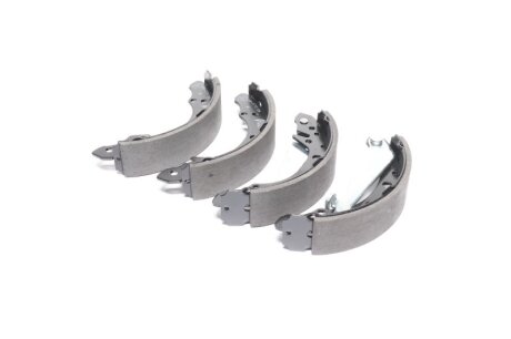 Колодка гальм. барабан. AUDI 80, SKODA FABIA, VW GOLF задн. REMSA 4046.01