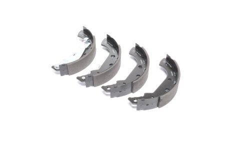 Колодка гальм. барабан. CITROEN ZX, PEUGEOT 306, 405 задн. REMSA 4135.01