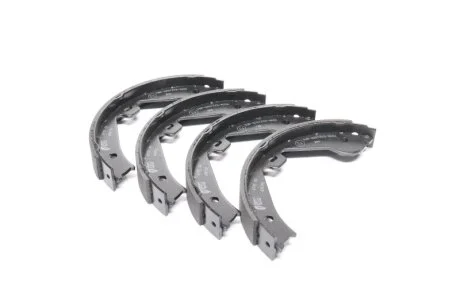 Колодка гальм. барабан. AUDI Q7, MERCEDES ML, LAND ROVER RANGE ROVER, PORSCHE задн. (вир-во Remsa) REMSA 4735.00