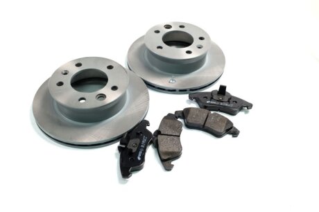 Комплект гальмівний передн. MB SPRINTER 901-902-903 12.94-, VITO 2.0, 2.3, 2.3TD, 2 REMSA 8578.01