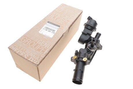 Термостат Kangoo/Megane III/IV/Scenic III/IV 1.5dCi 09- (83°C) (opt-om) RENAULT 110608431R